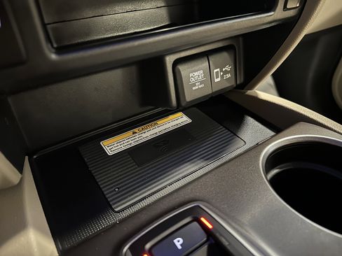 Used 2022 Honda Pilot Special Edition image 14