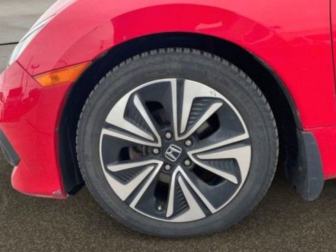 Used 2016 Honda Civic EX-T image 6