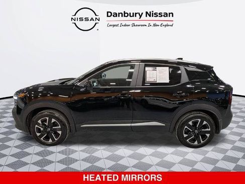 Certified 2025 Nissan Kicks SV w/ SV Premium Package AWD/4WD image 7