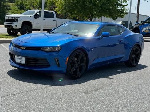 Certified 2018 Chevrolet Camaro LT RWD image 9