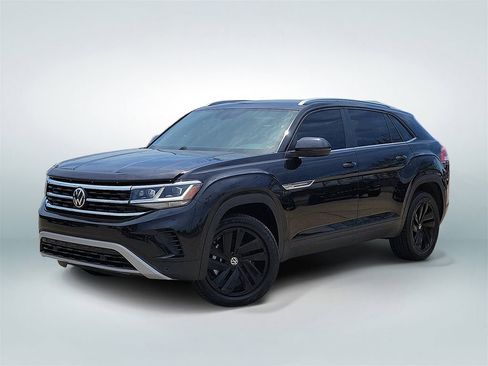Used 2023 Volkswagen Atlas Cross Sport SE w/ Panoramic Sunroof Package FWD image 1