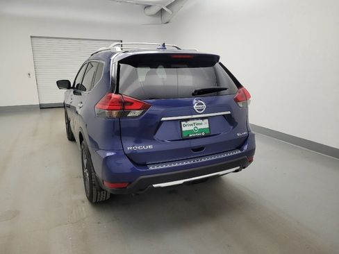 Used 2017 Nissan Rogue SL w/ SL Premium Package AWD/4WD image 6