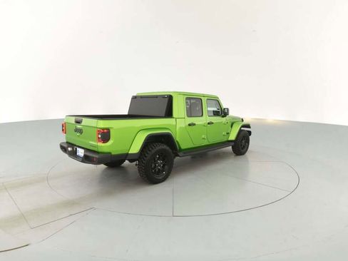 New 2025 Jeep Gladiator Sport image 12