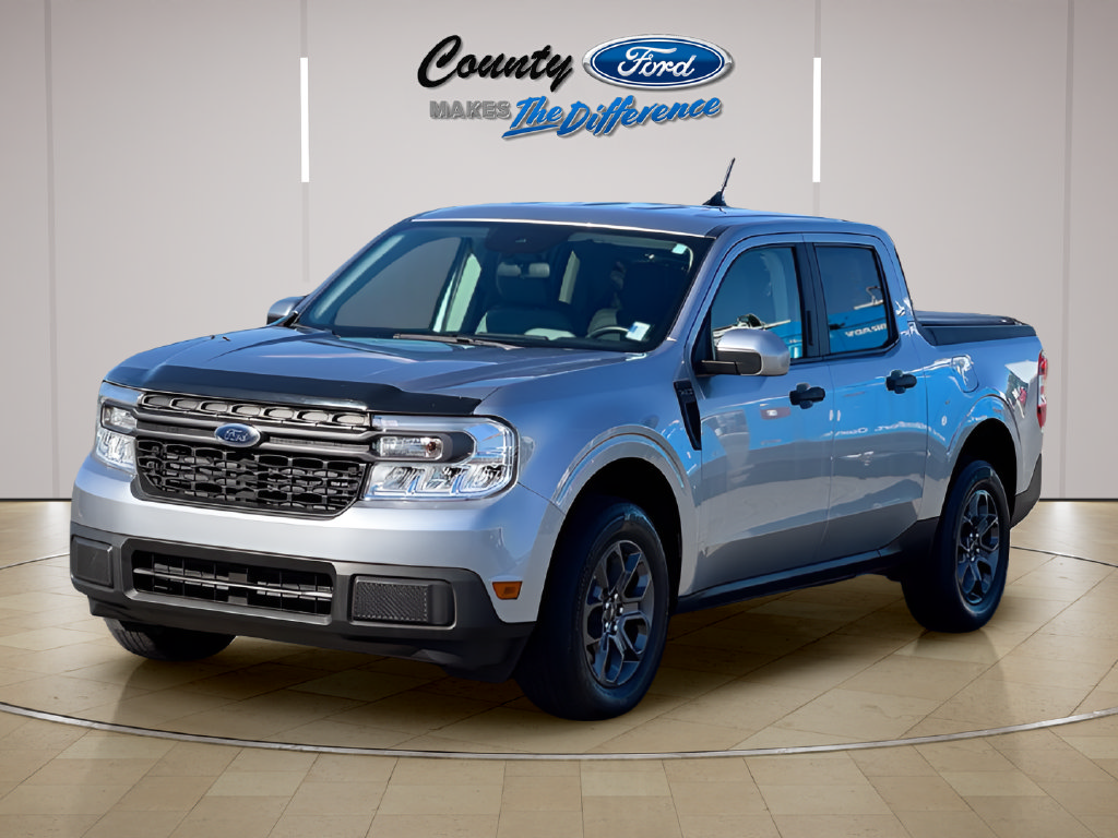 Used 2023 Ford Maverick XLT w/ XLT Luxury Package FWD image 2
