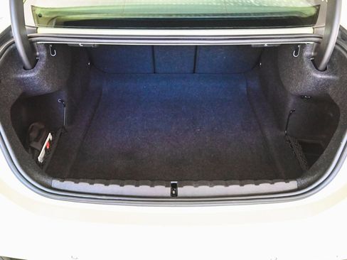 Used 2023 BMW M4 Competition image 36