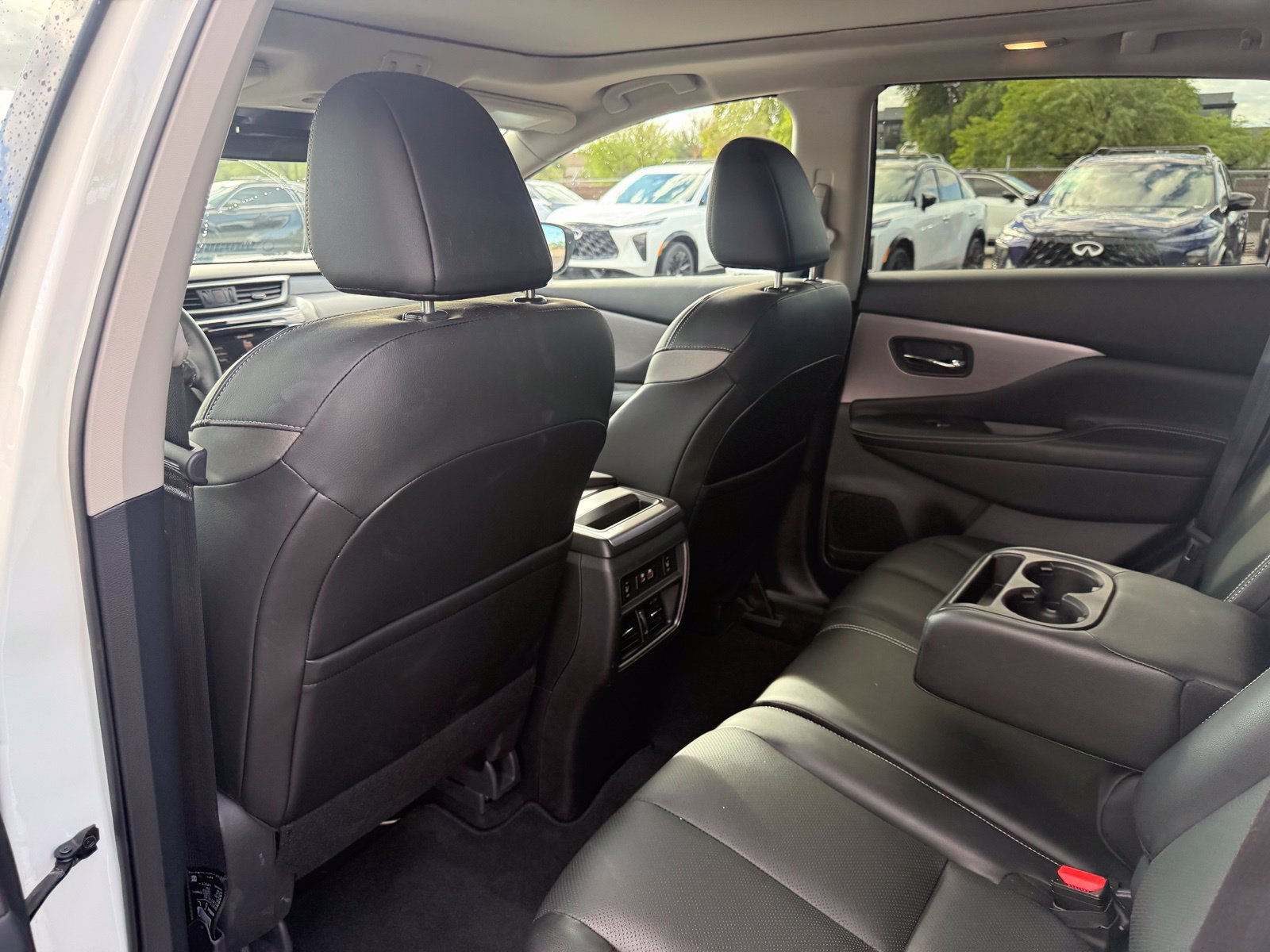 Certified 2024 Nissan Murano SL w/ Cargo Package FWD image 11