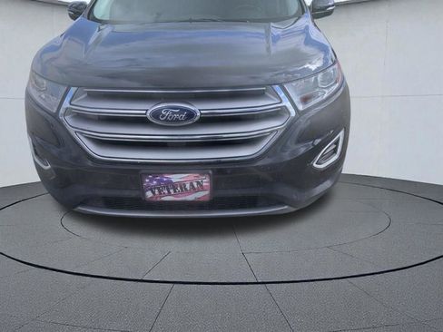 Used 2017 Ford Edge Titanium w/ Technology Package AWD/4WD image 10