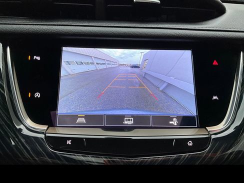 Certified 2023 Cadillac XT6 Premium Luxury AWD/4WD image 8