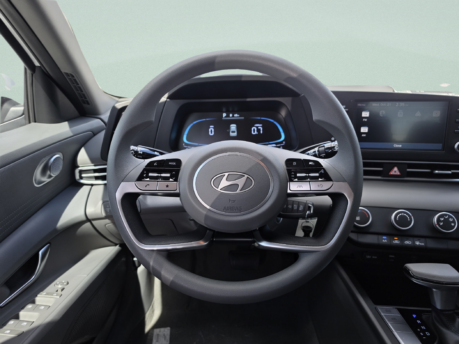 New 2026 Hyundai Elantra SE FWD image 16