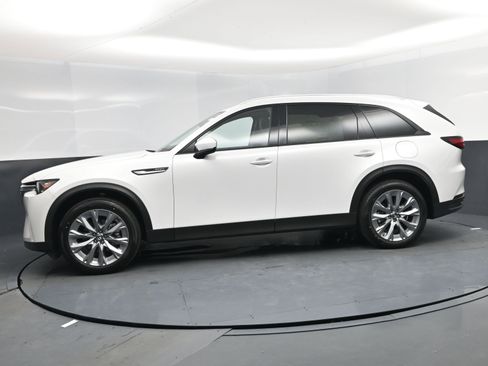 New 2026 MAZDA CX-90 Plug-In Hybrid w/ Preferred image 3