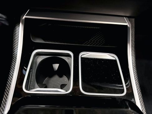 Used 2023 BMW i7 xDrive60 AWD/4WD image 35