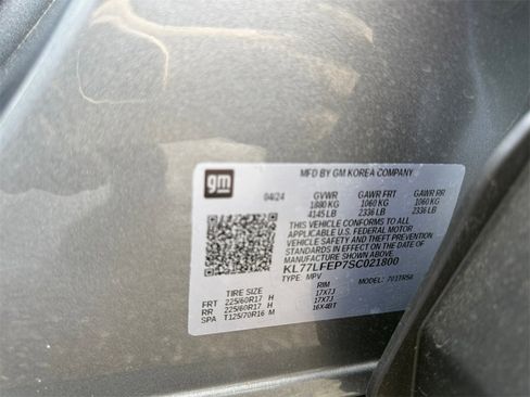 Used 2025 Chevrolet Trax LS w/ Driver Confidence Package image 24