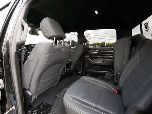 Used 2025 RAM 1500 Big Horn AWD/4WD image 35