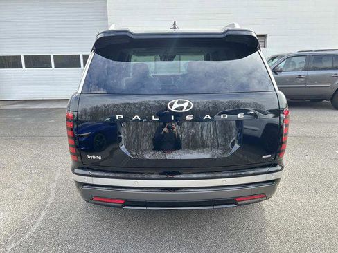 New 2026 Hyundai Palisade Limited image 3