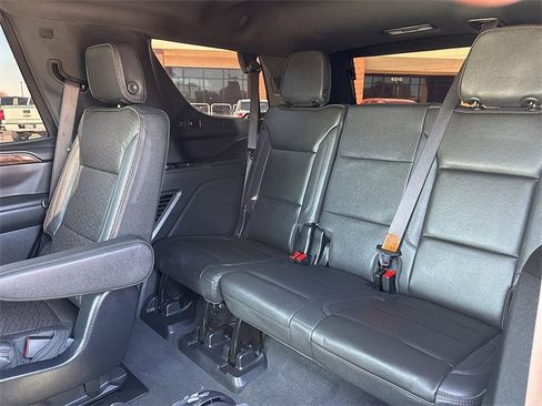 Certified 2024 Chevrolet Tahoe High Country w/ Advanced Technology Package image 11