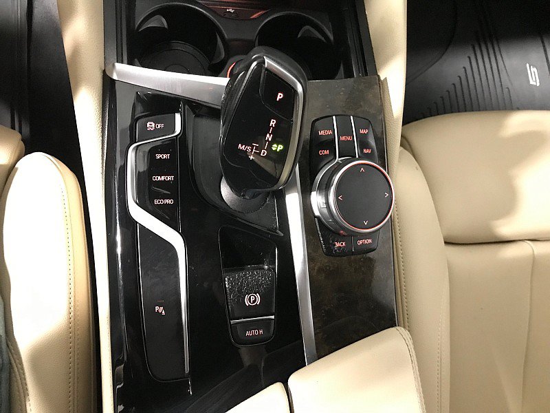 Used 2018 BMW 530i RWD image 30