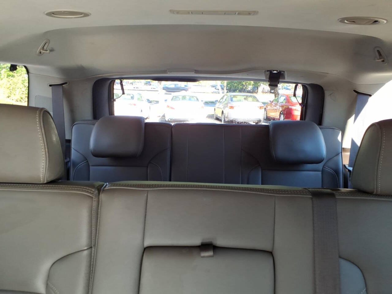 Used 2017 GMC Yukon Denali w/ Open Road Package AWD/4WD image 22