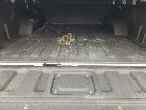 Used 2021 Jeep Gladiator Overland w/ Popular Equipment Package image 32