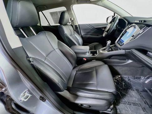 Used 2023 Subaru Outback Limited AWD/4WD image 29