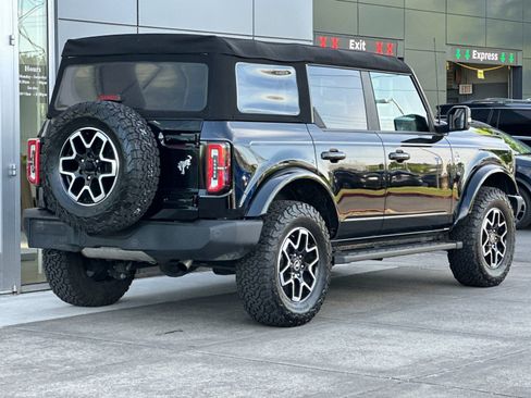 Used 2023 Ford Bronco Outer Banks AWD/4WD image 3