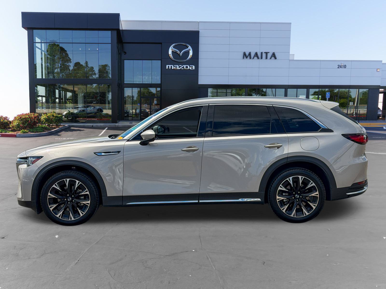 Certified 2024 MAZDA CX-90 Plug-In Hybrid w/ Premium Pkg AWD/4WD image 9