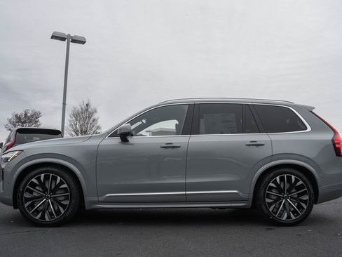 New 2026 Volvo XC90 B6 Ultra w/ Lounge Package image 4