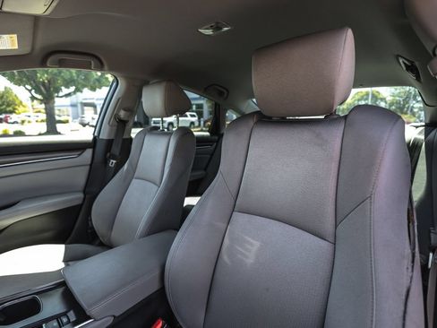 Used 2020 Honda Accord LX image 19