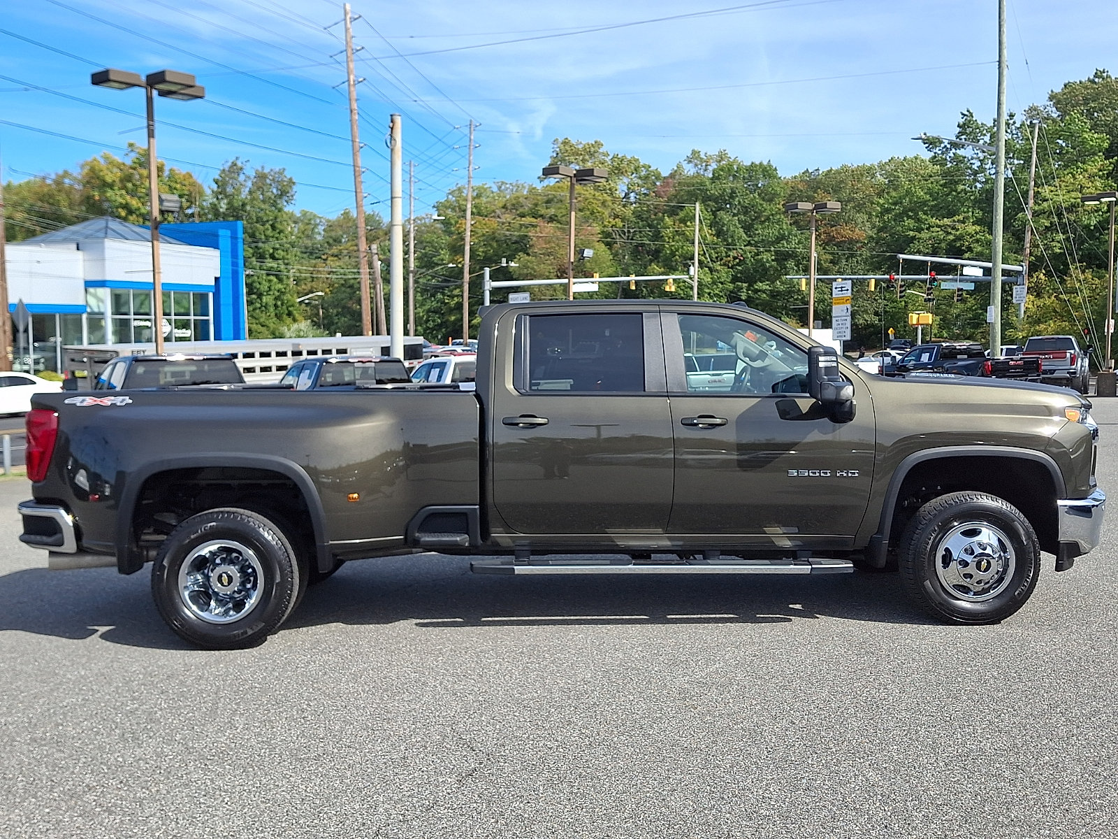 Used 2022 Chevrolet Silverado 3500 LT w/ All Star Edition AWD/4WD image 7
