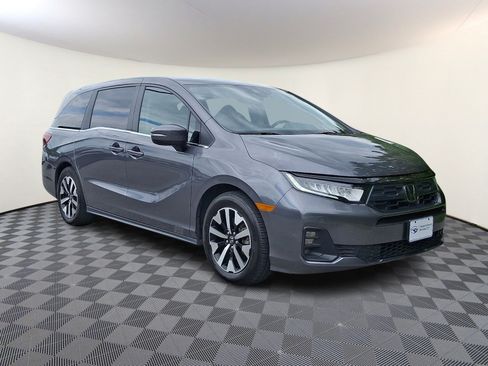 Used 2025 Honda Odyssey EX-L image 1
