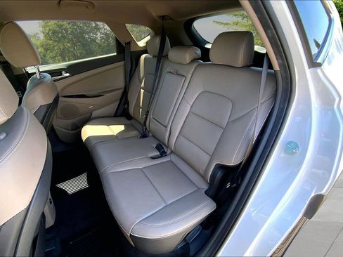 Used 2020 Hyundai Tucson Limited AWD/4WD image 22