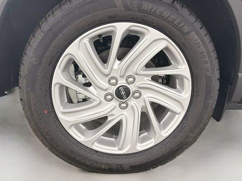 New 2026 Lincoln Corsair Premiere FWD image 31