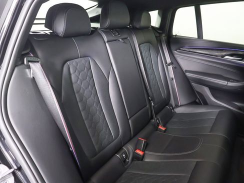 Used 2023 BMW X4 M image 34