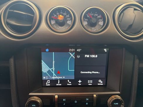 Used 2017 Ford Mustang Shelby GT350 w/ Electronics Package image 32