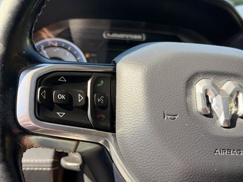 Used 2022 RAM 1500 Limited AWD/4WD image 23