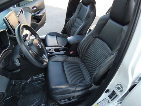 Used 2020 Toyota Corolla XSE image 55