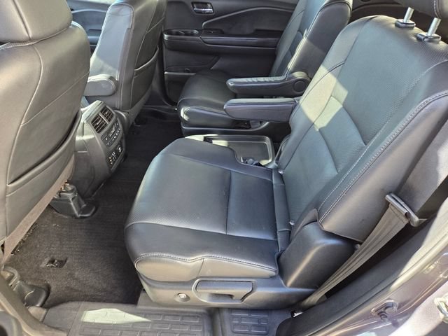 Used 2018 Honda Pilot Elite image 12