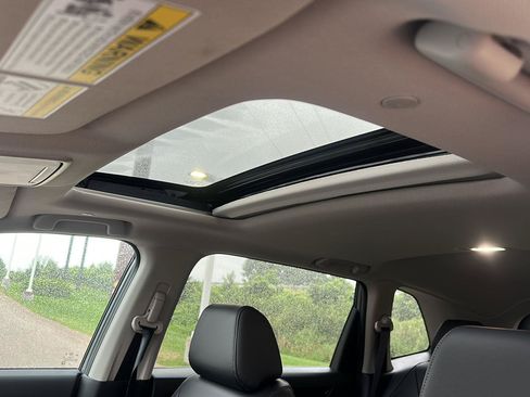 Used 2025 Honda CR-V EX-L image 21