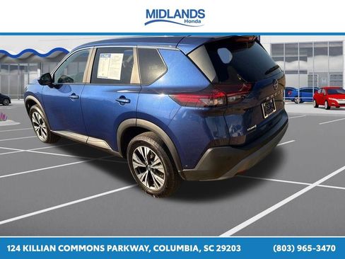 Used 2023 Nissan Rogue SV FWD image 9