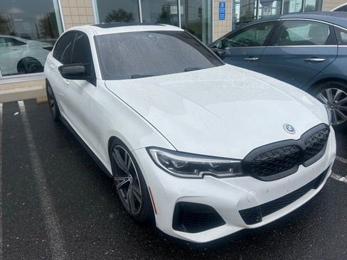 Used 2021 BMW M340i xDrive w/ Driving Assistance Package AWD/4WD image 3