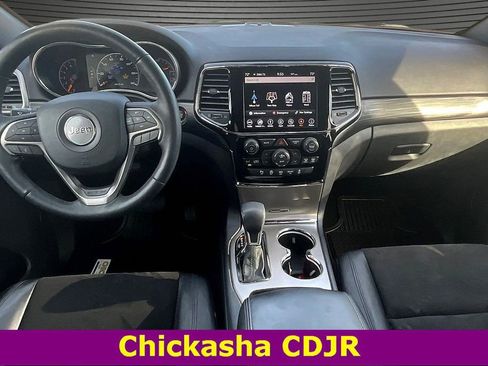 Used 2019 Jeep Grand Cherokee Altitude image 7