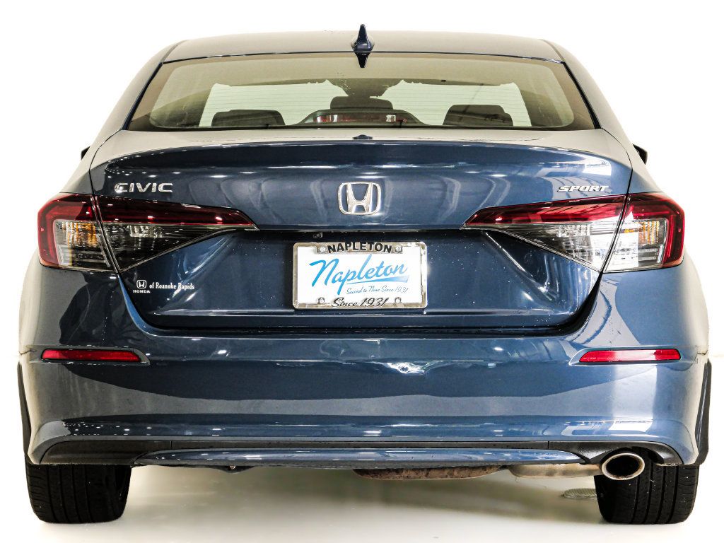 Used 2025 Honda Civic Sport image 7