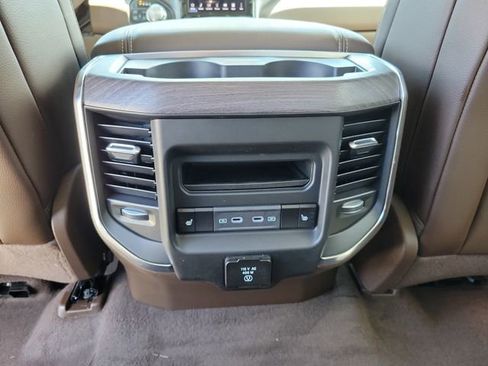 New 2026 RAM 1500 Laramie AWD/4WD image 9