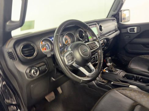 Used 2022 Jeep Gladiator Overland AWD/4WD image 28