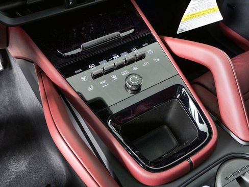 New 2026 Porsche Cayenne GTS AWD/4WD image 18