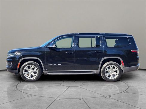 Used 2022 Jeep Wagoneer Series II image 9