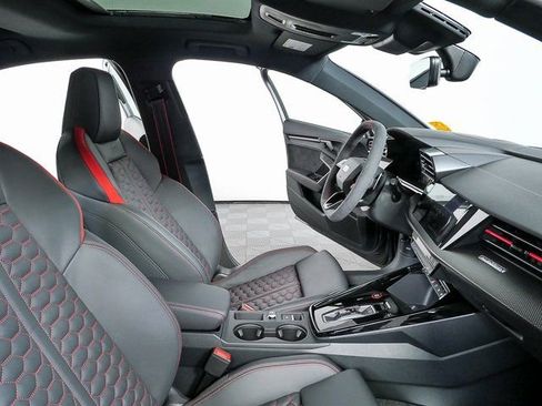 New 2026 Audi SQ5 Premium Plus image 25