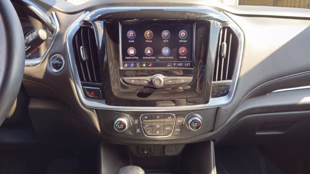 Used 2023 Chevrolet Traverse LT FWD image 17