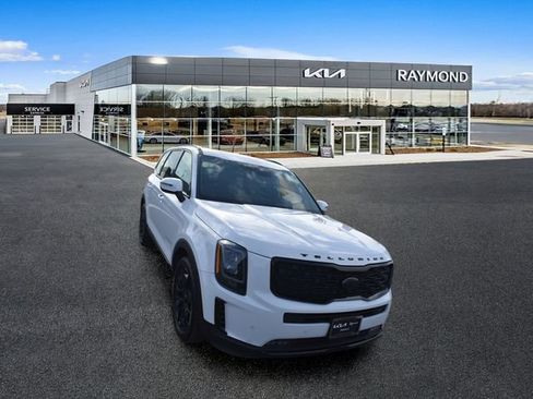 Certified 2021 Kia Telluride SX w/ SX Prestige Package AWD/4WD image 10