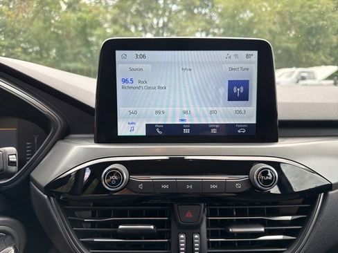 Certified 2023 Ford Escape FWD image 14