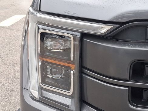 Certified 2021 Ford F150 Lariat w/ Equipment Group 502A High image 9